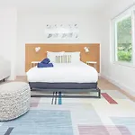 Large Stylish Studio Apartment In El Portal #3