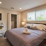 Villa Athena - The Glamhomes