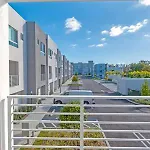 Chic Apt Private Balcony At Aventura - Cloud9 - 2535