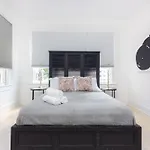 2-Bdrm -Heart Wynwood & Edgewater- Private Parking