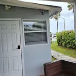 13101 Main Apartment Miami