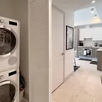 New 1/1 Apartment In Smart Brickell With Parking