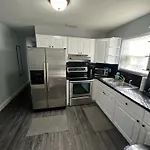 “La Casita” Beautiful Home In The Heart Of Miami !