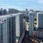 Icon Brickell W Residences