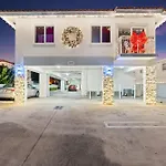 Beautiful Apartment In The Heart Of Miami Apt 4