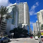 Upscale Apartment In The Heart Of Brickell