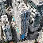 Superb Private Unit Perfectly Located In Brickell