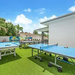 6Br Ultimate Retreat Pool, Sports Court & Bbq L10