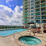 Coconut Grove 10Th Floor Private Unit Parking Included