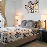 Luxury 1 Bdr • 30Th Floor • Brickell • Water Views