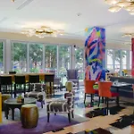 Luxury 45Th Floor Suite At Icon
