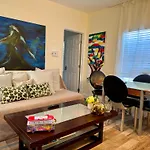 Miami Bright Townhouse 3 Bedroom Free Parkig Garden