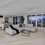 Over The Moon! Miami Skyline And Water Views!
