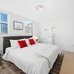 Bnb Hyperion - Luxe 3B Condo W City & Ocean Views
