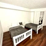 Private Bedroom 1 Block From Downtown Miami