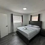 Cozy Unit Near Downtown Miami