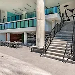 Studio With Amazing City View At Downtown Miami