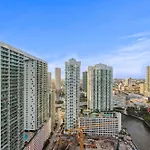 Studio In Miami Brickell Business District Icon Residences