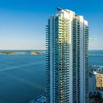 Cozy 1Bed 1Bath Overlooking Brickell Skyline