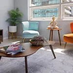516-2Bd2Ba Midblock Apartment Free Parking