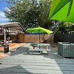 Wynwood Beds