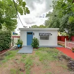 Cozy House 2 Rooms - Cute Private Room - Close To Airport & Free Parking