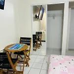 Lovely Apartment With Free Parking