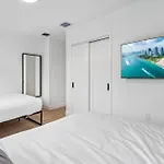 Lux Retreat By Renzzi
