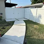 Miami Guesthouse Near Mia Airport, Wynwood & Beach
