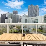 Roami At Habitat Brickell