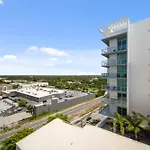 Quadro Residences By Ionica