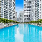 Icon Brickell Residence Waterview One-Bedroom