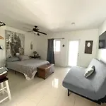 Private Studio Blocks From Coconut Grove