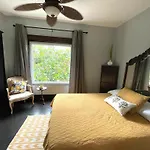 Heavenly Suite In Little Havana Free Parking