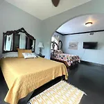 Heavenly Suite In Little Havana Free Parking