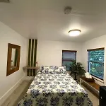 Cozy Room In The Heart Of Little Havana