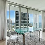 Icon Brickell Miami- 2 Bedroom Condo With City And Water Views!