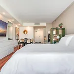 Renovated Coconut Grove Studio Includes Parking