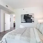 Stylish 2Br Miami Condo With Private Balcony