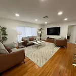 Family 4Br Home Near Dadeland Mall