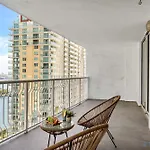 Beautiful 1Br Apartment With Amenities