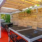 Spacious 3 Bedroom Home With Oversized Pool & Backyard