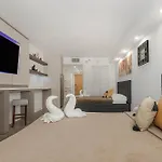 High Rise Brickell Modern Studio