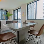 Tulum Oasis - Rooftop Pool & Cabanas In The Miami World Center