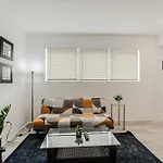 Stylish 1Br Retreat Near Miami Hotspots