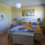 The Miamiville - Hidden Gem With Free Parking