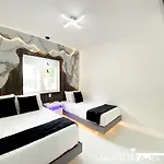 Golden Horizon Villa, Pool, Perfect Game Room, Bbq