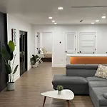 Luxe 8 Guest Little Havana Retreat
