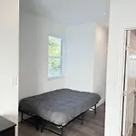 Modern Miami Retreat, Hot Tub And Gazebo Oasis