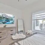 Casa Belle 3Bdden, Pool, Sleeps 9 Near Brickell
